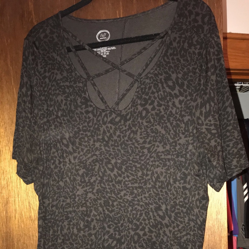 maurices Leopard tee super soft